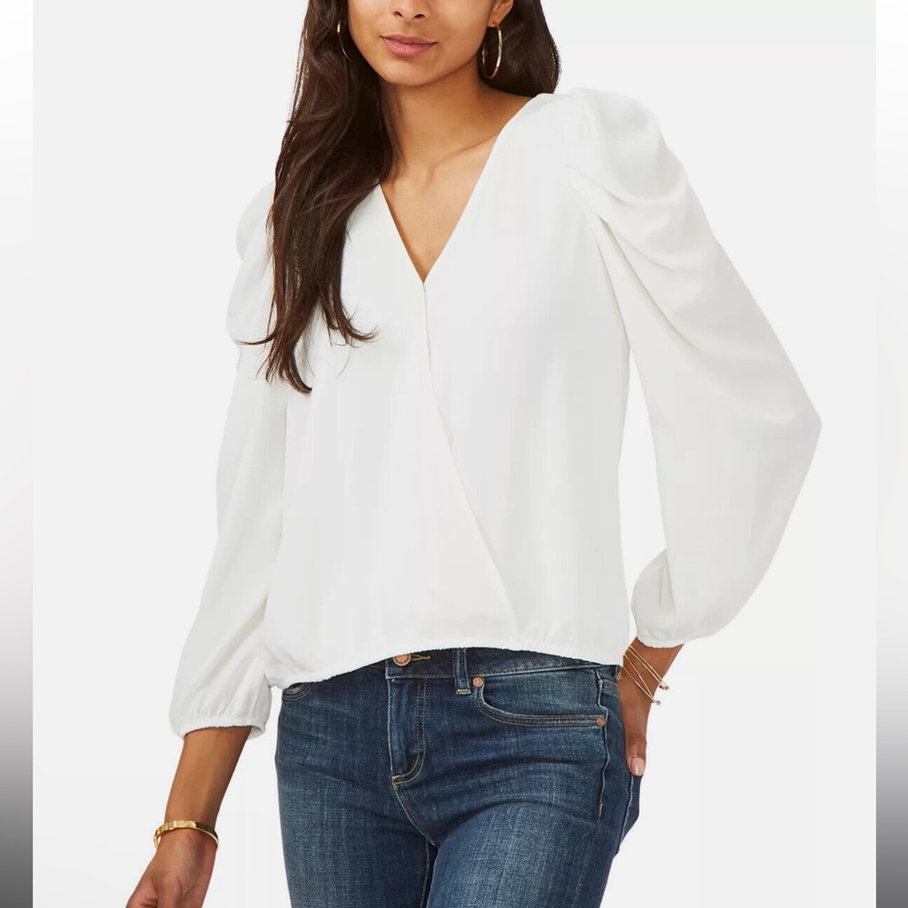 Sam and Jess New Ivory Blouse - Size Medium